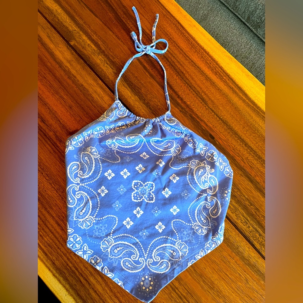 Forever 21 Blue bandana halter top
